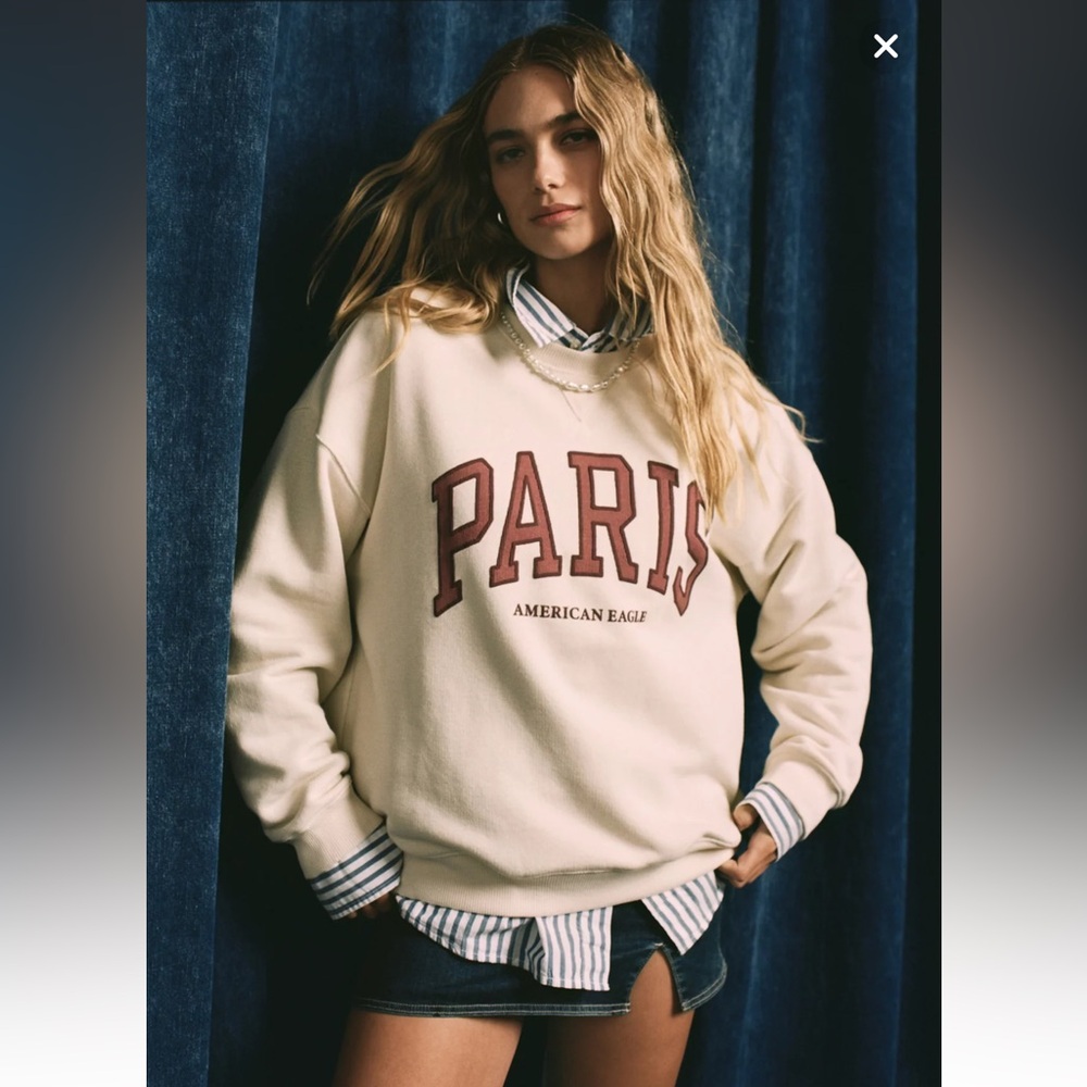 AE Relaxed Crew Neck Paris Sweatshirt